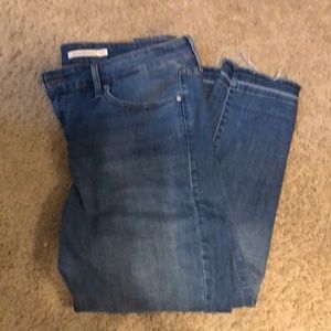 Levi’s 311 shaping skinny jeans